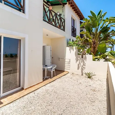 Kate's Latchi Beachfront 2 By Ezoria Apartment *